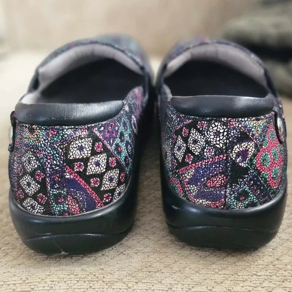 Woman's Alegria Keli "Persian Rug" Clogs sz 41 - Picture 3 of 4